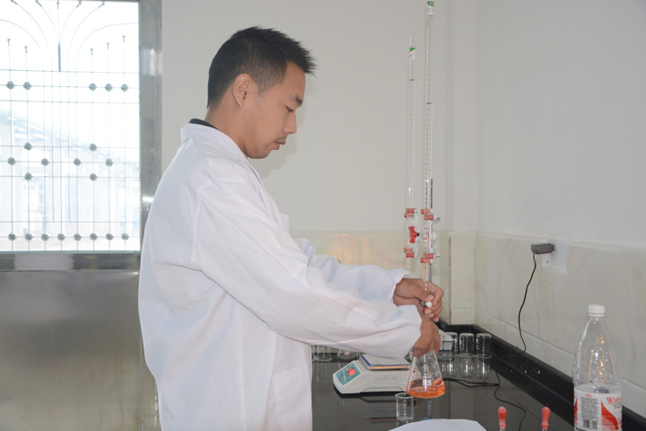 质检中心_江苏汇鸿金普化工有限公司
